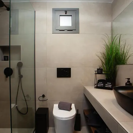 Three Doors Complex *