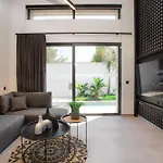 Three Doors Complex-faliraki 法里拉基