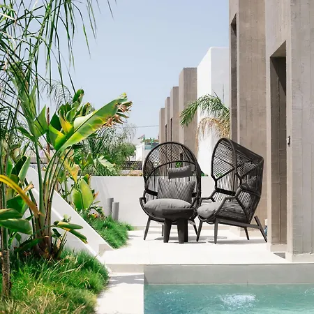 Villa Three Doors Complex *