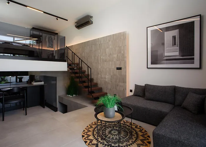 Three Doors Complex Villa *