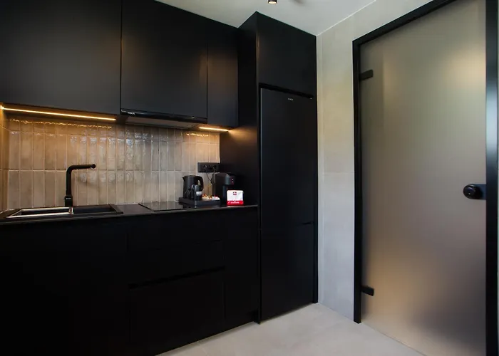 Three Doors Complex Villa *