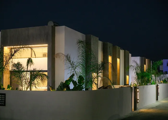 Three Doors Complex Villa Faliraki