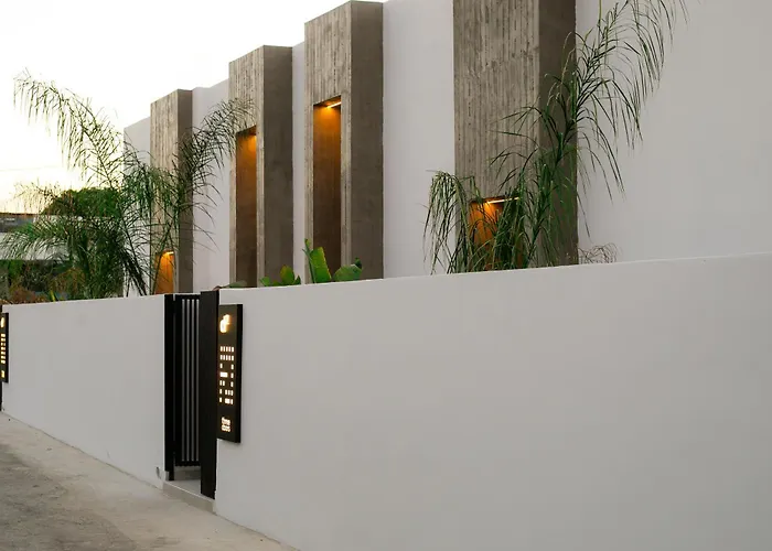 Three Doors Complex Villa *