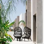 Vilă Three Doors Complex *