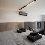 Vilă Three Doors Complex *