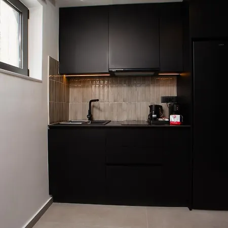 Three Doors Complex 别墅 法里拉基