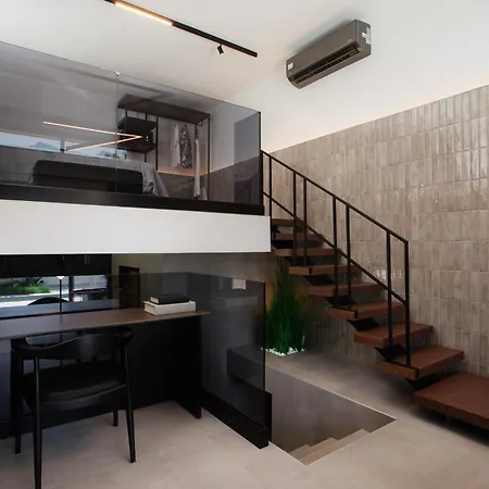 Villa Three Doors Complex *