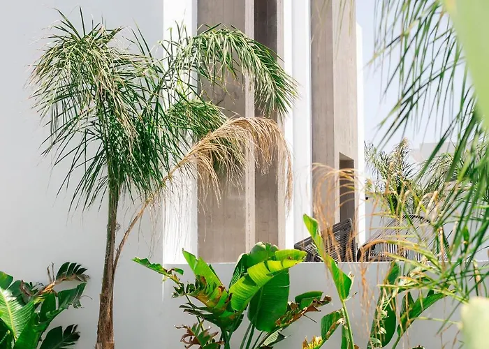 Villa Three Doors Complex *