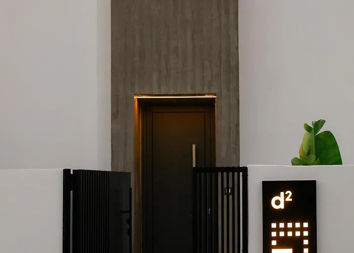 Three Doors Complex וילה פליראקי