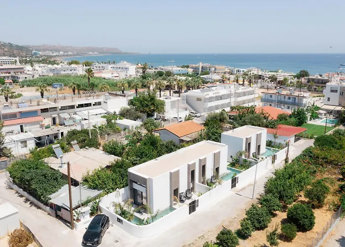 Three Doors Complex Villa Faliraki