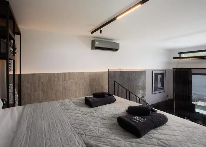 Villa Three Doors Complex *