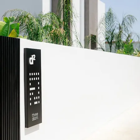 Three Doors Complex Вилла Фалираки